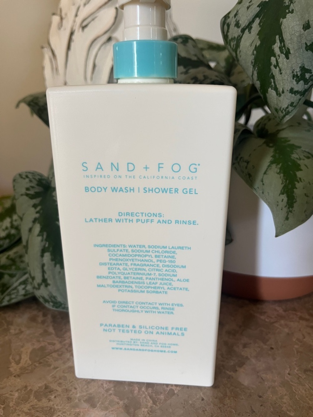 Sand & Fog Ocean & Sea Salt Shower Gel ~ 33.8 fl oz NEW - Picture 2 of 3